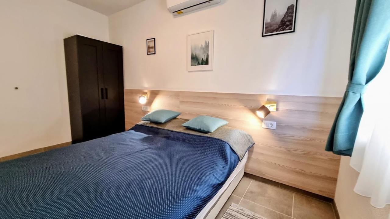 Bed and Breakfast Dorijini Dvori Башка-Вода Екстер'єр фото