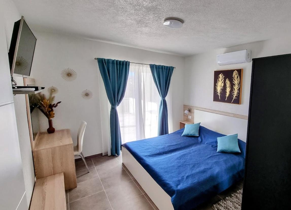 Bed and Breakfast Dorijini Dvori Башка-Вода Екстер'єр фото